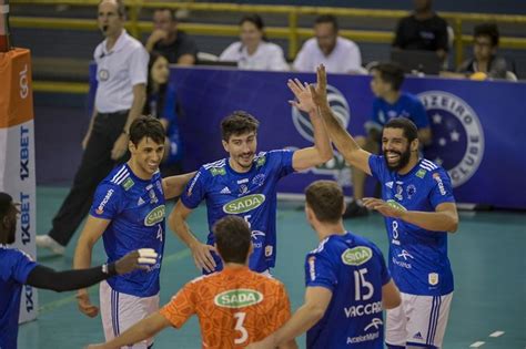 Cruzeiro Atropela Bras Lia E Amplia Vantagem Na Lideran A Da Superliga