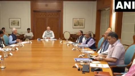 Pm Modi Chairs High Level Meeting To Review Preparedness For Heat Wave