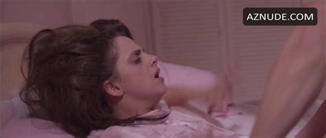 LA HORA DEL BANO NUDE SCENES AZNude