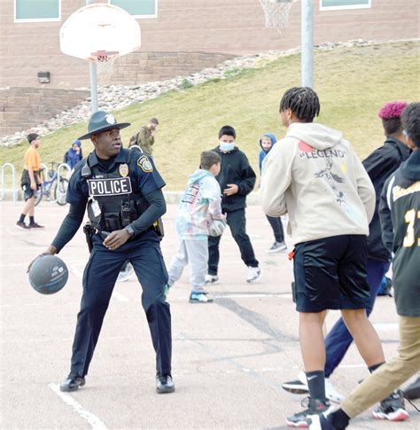 School resource officers wear many hats | Article | The United States Army