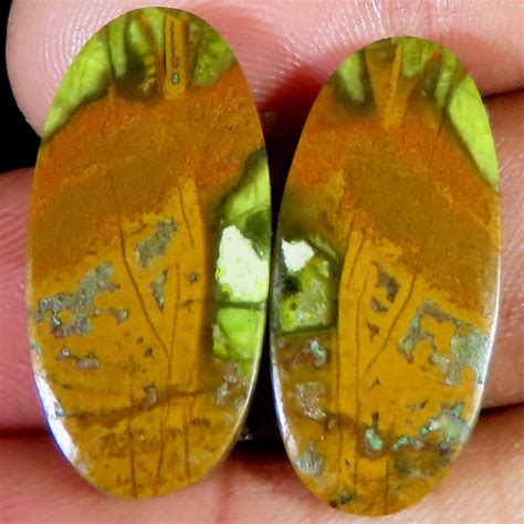 100 natürlicher GRÜNER OPAL Paar ovaler Cabochon 12x26x3 mm 26 85 CT