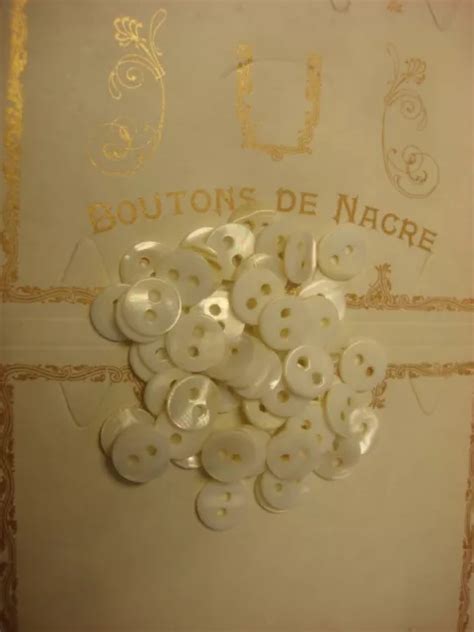 LOT DE 50 Petits Boutons Anciens En Nacre 1 Mother Of Pearl Old