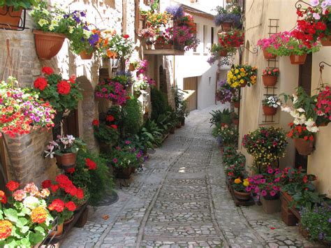 Village Vacations In Italy