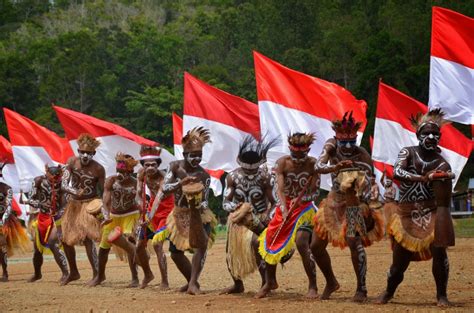 Mengenal Sang Saka Merah Putih Bendera Pusaka Indonesia