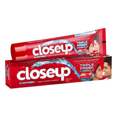 Close Up Toothpaste Red Hot