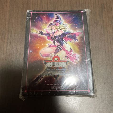 売り切れ必至！ 遊戯王 決闘都市 ブラックマジシャンガール スリーブ Asakusasubjp