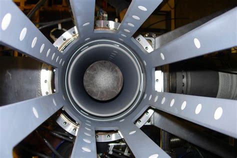 Cosè Il Pentaquark Visto Nel Lhcb Del Cern