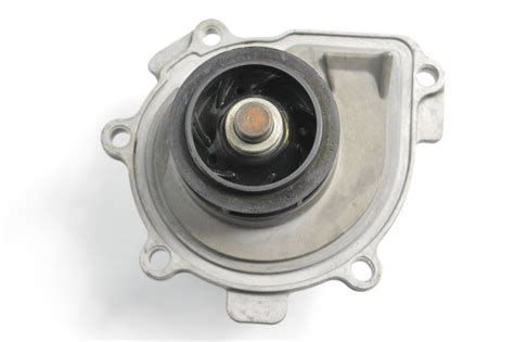 Used Opel Astra Water Pump 24405896