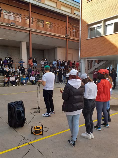 Presentación de PPLL en el IES Santiago Hernández Poesía para llevar