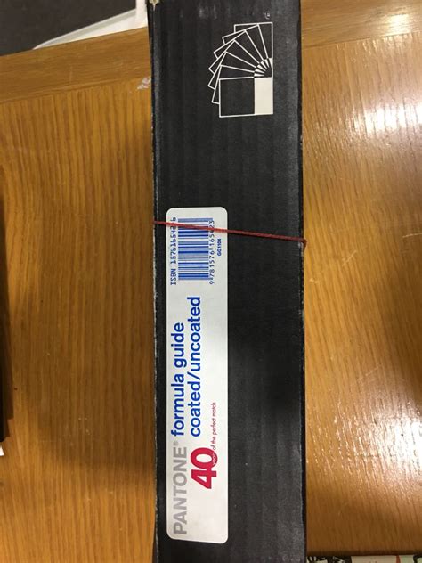 Pantone formula guide coated/uncoated chart, Hobbies & Toys, Stationery ... 