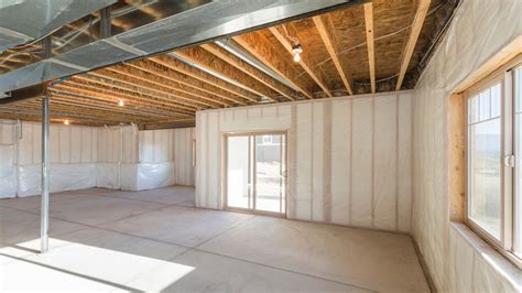 Basement Floor Plans With Stairs In Middle Construction How