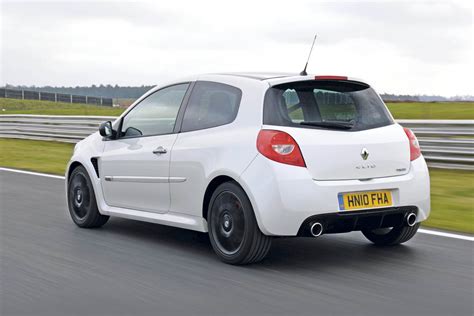 Renaultsport Clio 200 | Auto Express