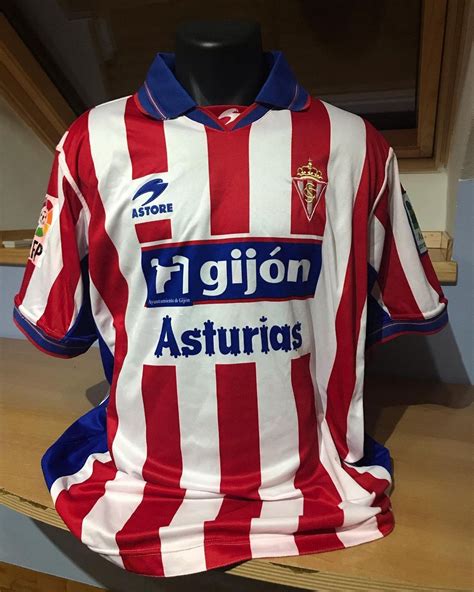 Sporting de Gijón 2003 04 Home Kit