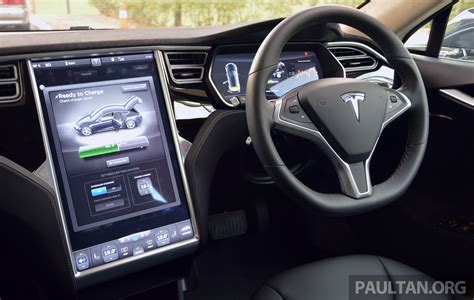 DRIVEN: Tesla Model S 85 – exclusive first-drive report Paul Tan ...