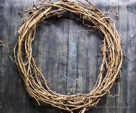 How to Make a Wild Grapevine Wreath | Hearth and Vine