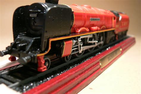 Atlas Editions Duchess Of Sutherland Lms Pacific Locomotive Static