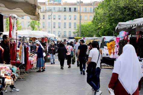 Marseille après plus de trois ans d absence le marché est de retour