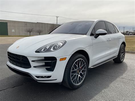 2016 Porsche Macan Turbo at Indy 2023 as L170.1 - Mecum Auctions