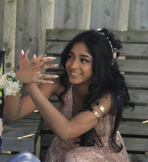 Picture of Maitreyi Ramakrishnan