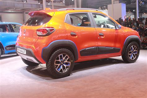 Renault Kwid Climber rear three quarter