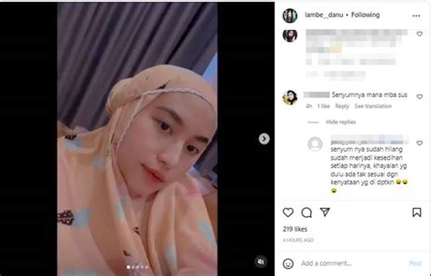 Pakai Mukena Susi Eks Babysitter Mawar AFI Dikira Pamer Wajah Sedih