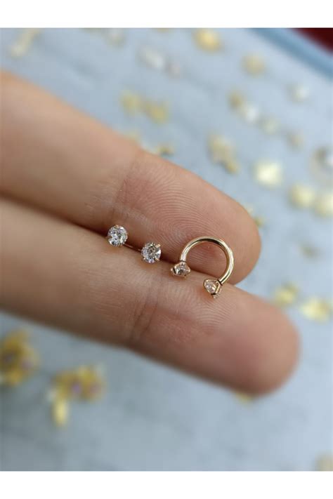 Arescollection Cerrahi Çelik Rosegold Yarım Halka Taşlı Tragus Piercing