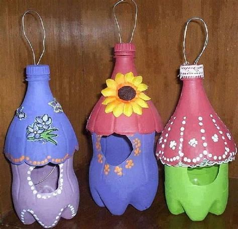 Botellas de plástico para manualidades decorativas