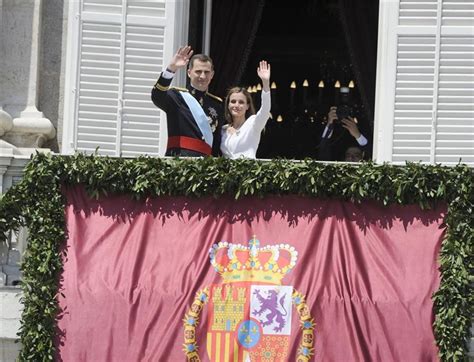 Felipe Vi Y Letizia Ya Son Los Nuevos Reyes De España