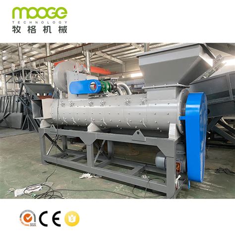 300 5000KG H PET Bottle Recycling Washing Line PLC Flakes Friction Washer