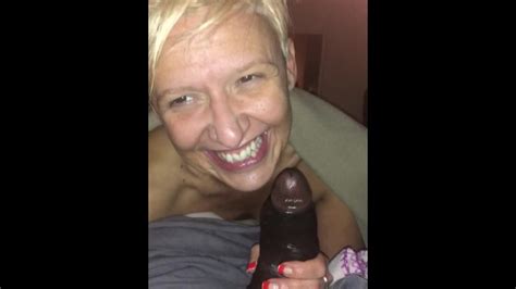 Erstaunliche Milf Saugt Bbc Mann Sie Ist Etwas Besonderes Immer Aufgeregt Meine Bbc In Ihrem