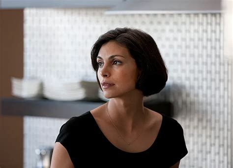 Gotham Casts Firefly Morena Baccarin Fan Favorite Batman The Mary Sue