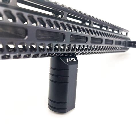 X Lite M Lok Vertical Grip