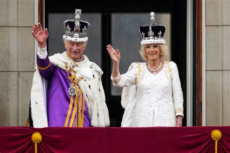 King Charles Iii Crowned King As Prince Harry Absent From Palace