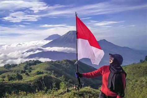 Ini Dia Puncak Gunung Favorit Pendaki Untuk Rayakan Momen Hari