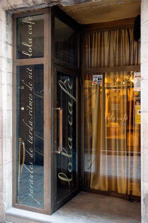 Lola Cafè Marlon Branding Proyectos