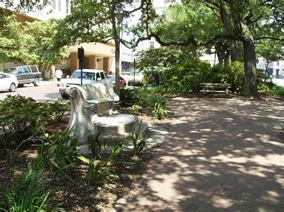 Yamacraw Bluff Park - Savannah, GA - Municipal Parks and Plazas on ...