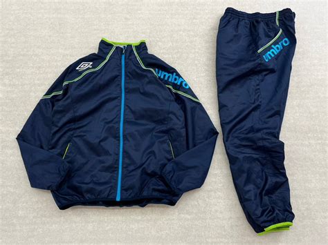 Wc230 UMBRO アンブロ ウィンドブレーカージャージ 上下 セットアップ スポーツ トレーニングウェア メンズ ネイビー 刺繍ロゴ M ...