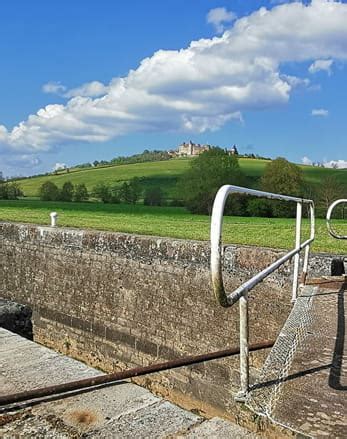 Balades à vélo Pouilly Bligny Tourisme