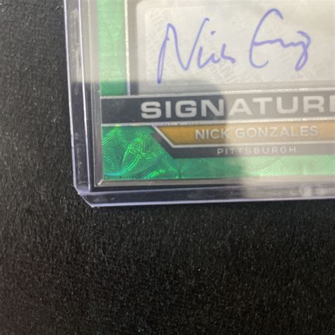 Prizm Signatures Auto Green Scope Sig Ng Nick Gonzales