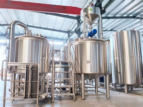 Maximizando la Producción de Cerveza Artesanal Cómo elegir el equipo