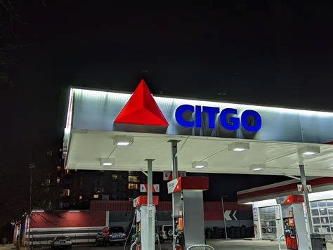 Robert Dyer @ Bethesda Row: Westbard Citgo gets new signage