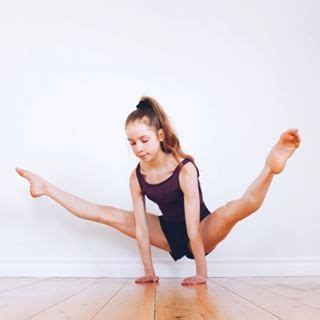 310 Flexibility ideas | anna mcnulty, flexibility dance, dance photography