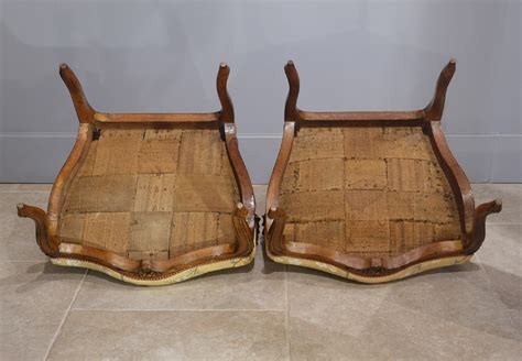 Proantic Paire De Fauteuils Dossiers Plats En Noyer Poque Xviii