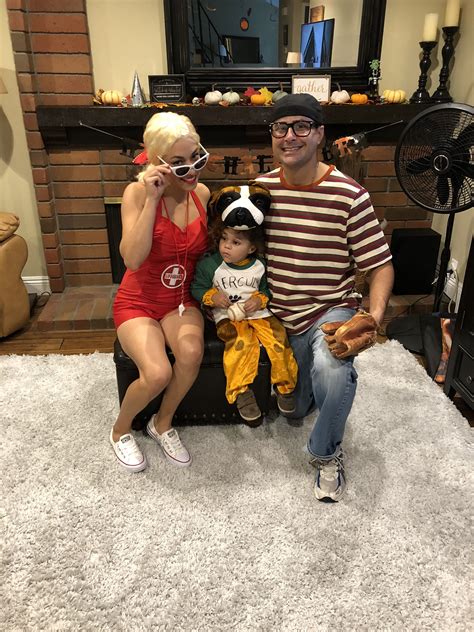 Pin by Savannah Hughes on Halloween | Family costumes, Halloween
