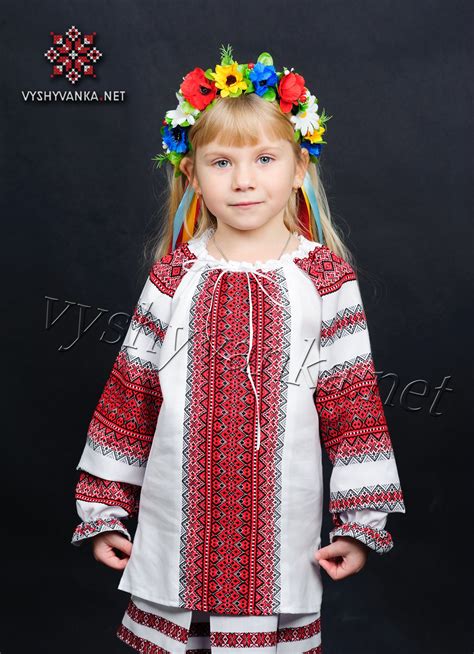 Дитячі вишиванки: вишиванка на дівчинку, арт. 0151