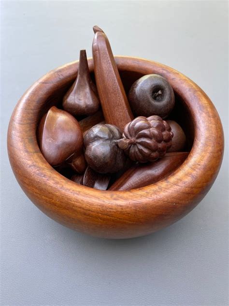 Bol En Bois Avec Fruits En Bois Sculpté Bois Catawiki