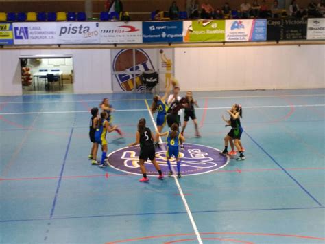 Infantil Femení Negre CB Igualada 36 CB Cervera Mobel Linea 101