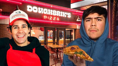 Trying David Dobrik S New Pizza Restaurant Not So Great Youtube