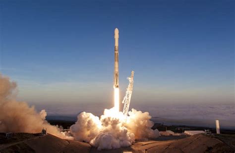 Spacex Launch Live Stream Watch Falcon 9 Launch Online Here Science