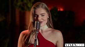 VIXEN Ebony Babe Has Hot Encounter At Hotel Vixen XNXX